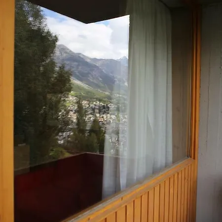 Apartman Eira *